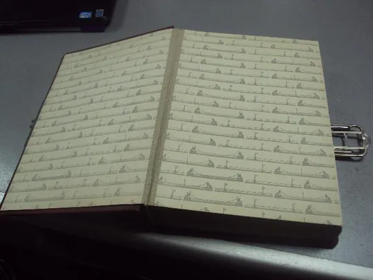 Альбом для фотографий Ленинград 28 х 20 см 20 страниц сохран №10159 З аукціону