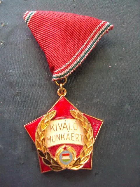 медаль лучшему работнику Венгрия №7462 Ціна