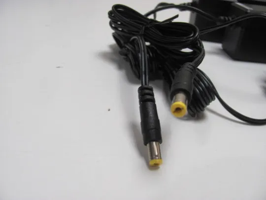 Купити 0820 адаптер живлення  SUNNY SYS1531-2412-W2 12V 2.0A  3 шт НІМЕЧЧИНА