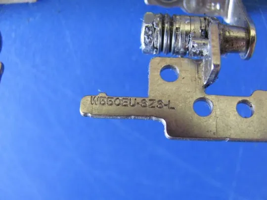 №54-17 кріплення матриці з петлями для TERRA (CLEVO) MOBILE 1529H 1220327 оригінал Продаж