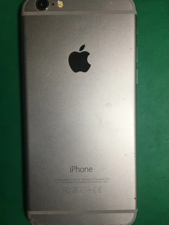 Смартфон Apple i - phone 6, 16 Гб, б/у З аукціону