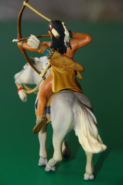 індіанець индеец СІУ з луком на коні SCHLEICH 90-100мм ФРН ФРГ Де купити