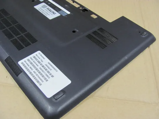 721-7  сервісна кришка 0RHRWG AP0WR000F00 для Dell Latitude E5540 оригінал З аукціону