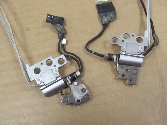 845-6 кріплення матриці з петлями 34.46L14.XXX зі шлейфом 60.46L22.001  для Dell Inspiron 14 7437 оригінал Де купити