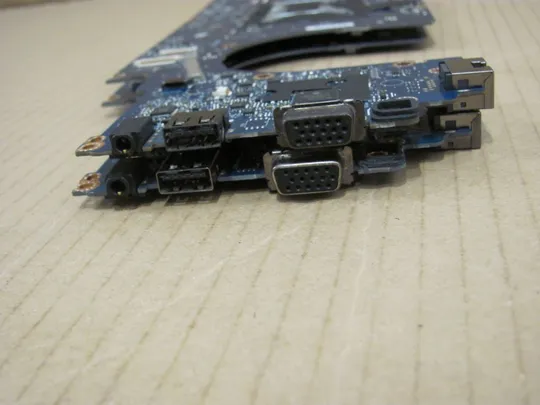 68-46 материнська плата i5-7300U SR340 LA-E081P для Dell Latitude E5480 Продаж