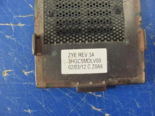 номер0807-18 сервісна кришка 3HGC5MDLV00 для Lenovo ThinkPad Edge 15 оригінал З аукціону