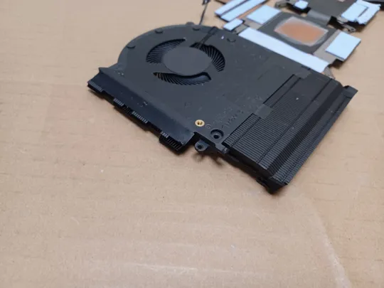 номер1057-17 система охолодження AT2KH001FAL 0X9FRW  для Dell Alienware M15 R2 Охолоджувальна система Кулери та системи охолодження Охолодження материнської плати cooling system Кулер Охолоджувальний блок  оригінал Недорого