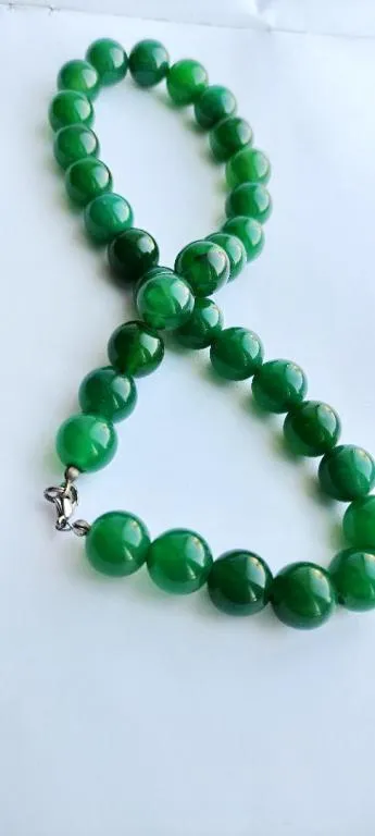 Красивое колье из зеленого нефрита или жадеита, крупные бусины из натуральных камней dn956 Де купити