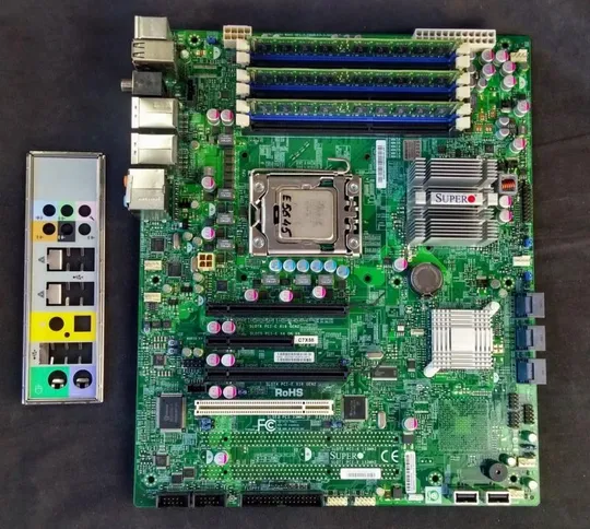 Купити комплект Supermicro C7X58 + 6ядер/12потоков Intel Xeon E5645 2.4MHz + 4Gb DDR3 + др.