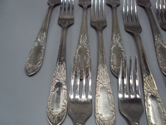 Столовые приборы вилки нерж узор нержавейка длина 21 см и десертная вилка 18,6 см лот 12 шт №18640в Інтернет-аукціон