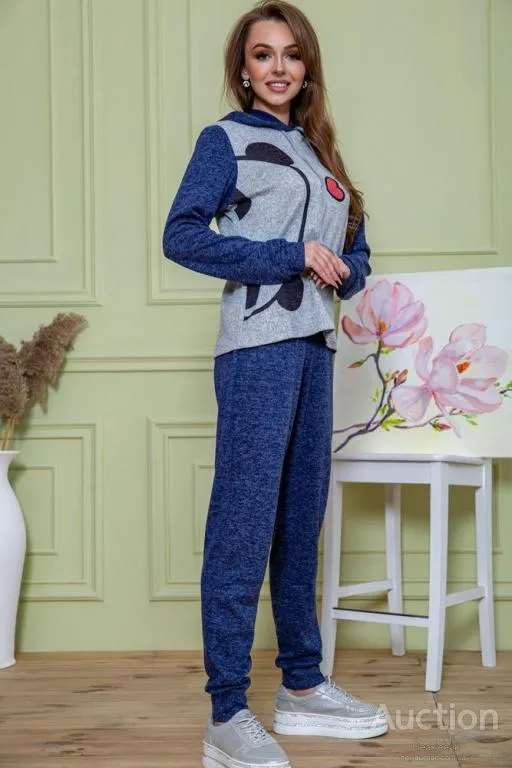Женский костюм из ангоры, серо-синего цвета, 172R1219 З аукціону
