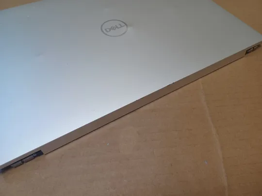 номер1056-5 кришка матриці 0XYCR1 з петлями для Dell  XPS17 XPS 17 9700 Precision 5750 Кришка дисплея Тильна кришка Корпус матриці Верхня кришка matrix cover Top Case LCD Cover Rear Lid Back Cover Housing Cabinet оригінал З аукціону