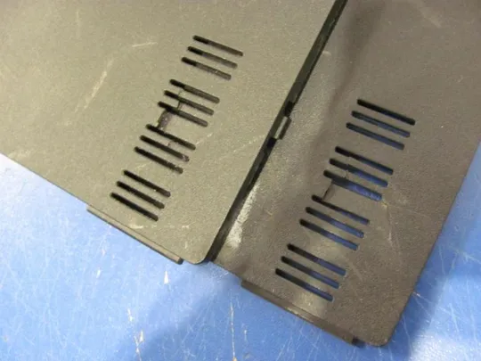 №152-8 сервісна кришка 13N0-JWP0101 13GNZW10P050-1 для Asus K72 K72D оригінал З аукціону