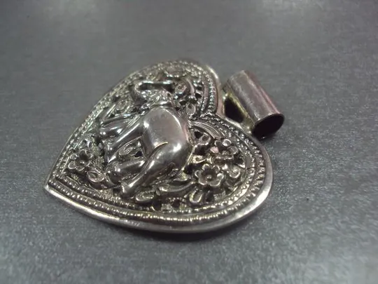 Купити подвеска кулон сердце слон цветы сердечко слон в цветах серебро 925 проба вес 17,83 г клейм нет