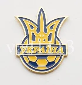 фото, Футбол серия больших значков 32 мм  -  Федерация футбола Украины