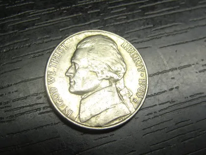 фото, 5 центів 1983 D США