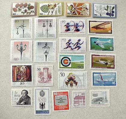ドイツ/古本 L'ART DES EMBLEMES Солдатики СССР легендарные Дзи египтяне 8 шт красный цвет.: 1 050