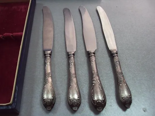 Набор столовые приборы ножи нержавейка мнц ЗиШ ссср нож длина 24 см лот 4 шт в коробке №11710 Інтернет-аукціон