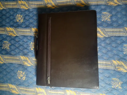 Портфель діловий, натуральна шкіра, сумка для документів з кодовим замком. Ціна