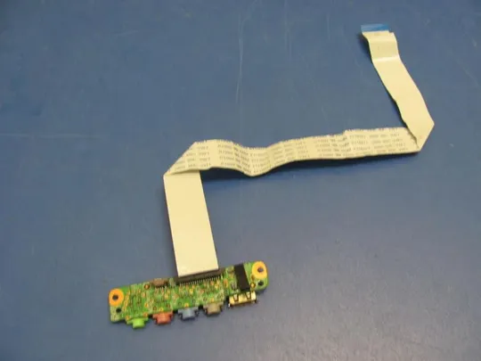 №50-12 USB AUDIO плата E89382 для MEDION ERAZER X6811 X6812 GX660 MS-16F2 MS-16F1 оригінал Характеристики