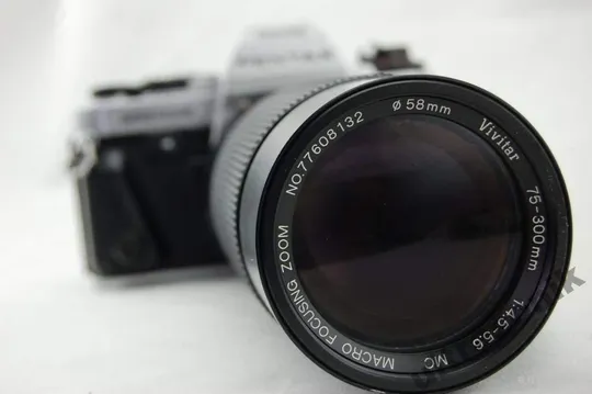 Об'єктив Pentax-A Vivitar 75-300mm/4.5-5.6 MC Macro ф58мм Focusing Zoom Вживане Продаж