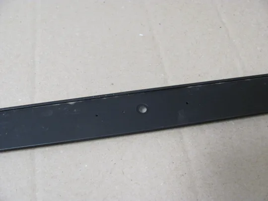 номер0933-1 рамка матриці 6070B0939201 840726-001 для HP ProBook 650 G3 650 G2 655 G2  оригінал З аукціону