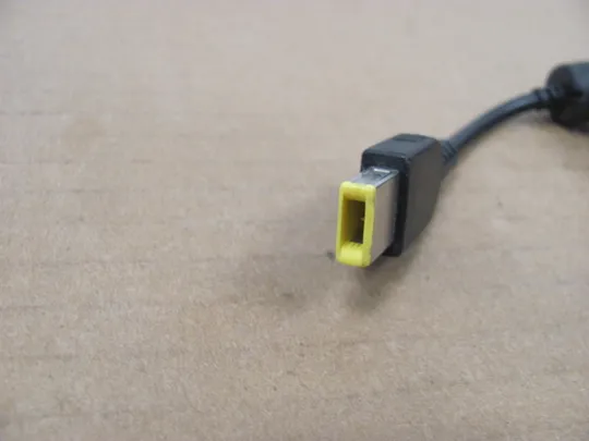 Блок живлення Lenovo adl135nlc3a 45n0365 45n0554  135W 6.75A  Штекер  Square 5 Pin Можливий ОПТ від 10шт ціна договірна! Продаж