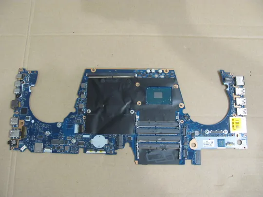 610-23 материнська плата APW70 LA-C391P 848306-001 SR2FM E3-1535M  для HP EliteBook ZBOOK 17 G3  оригінал Ціна