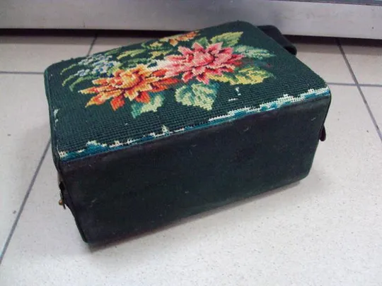 Женская вышитая сумка ридикюль винтаж гобелен вышивка цветы молния 808 размеры 15 х 17 см №10928 Де купити