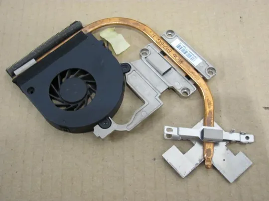 №164-21 система охолодження AT0FO002DR0 AT0FO002SI0 AT0FO003DR0 для ACER ASPIRE 5742 5742G 5551 5741 оригінал Ціна