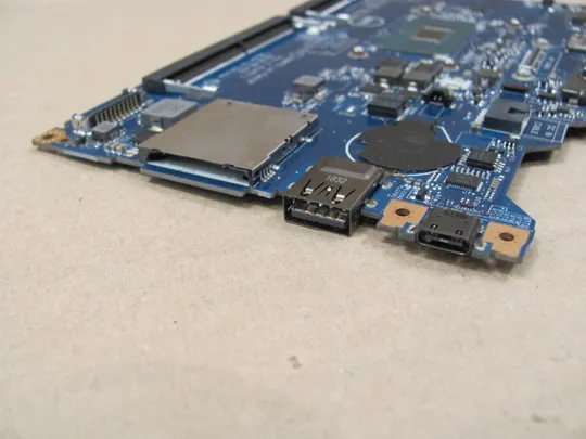 638-18 материнська плата SR340  i5-7300U DDM70 LA-F401P  для  Dell Latitude E5480 оригінал Де купити