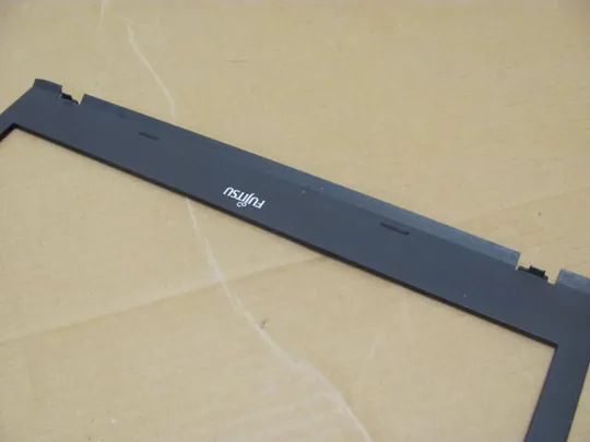 номер0967-22  рамка матриці matrix frame Окантовка дисплея Рамка екрана Корпус рамка матриці EAFH9006010 43FH9LBJT10 для Fujitsu LifeBook A557 A357  оригінал Продаж