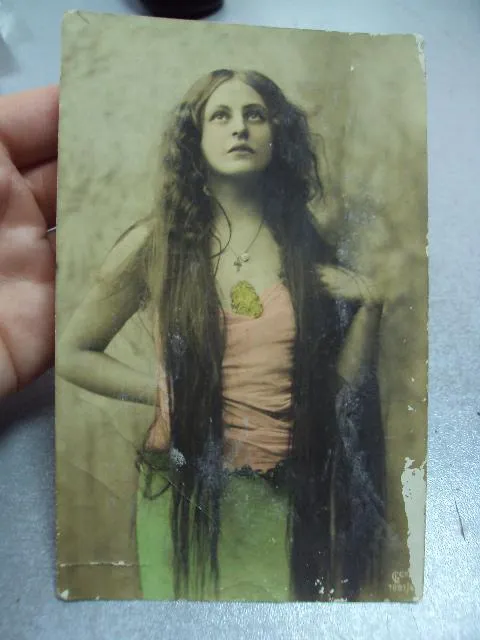 открытка старинная девушка житомир чернигов  №3330 З аукціону