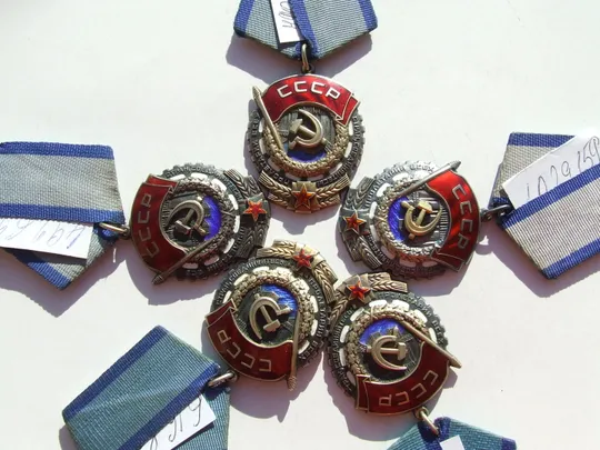 Разновидность ордена по годам ТКЗ-5 шт №492653.616839.790561.889199 и 1029159. Недорого