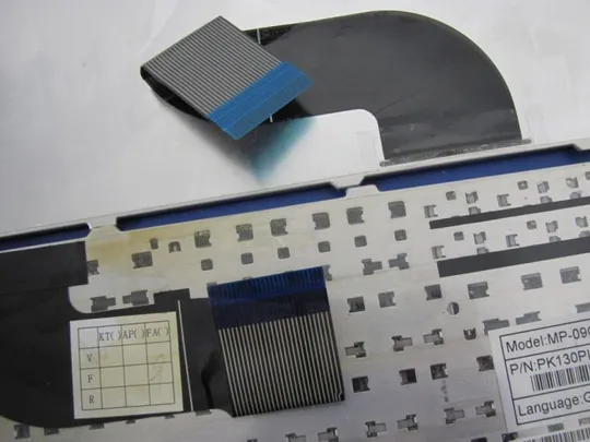 №159-7 клавіатура робоча 9Z.N3M82.F0G PK130PI1B09 для Aspire E1-521 E1-531 E1-571 оригінал Де купити