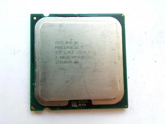 2х ядерный процессор Pentium® D 925 3.00GHz/4M/800 LGA775 Ціна
