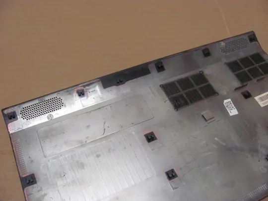 номер0947-11 сервісна кришка Сервісна кришка для ноутбука Корпус Дно Панель доступу Кришка доступу service cove 60.4SH03.011 для Lenovo G580 G585  оригінал Інтернет-аукціон