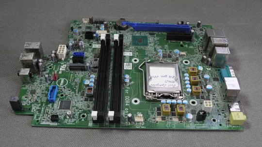 материнская плата DELL Optiplex 7040 SFF  (s1151, Intel 100 series, Q170, 4xDDR4, Desktop/Slim) Недорого
