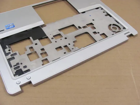 772-8 Кришка панель палмрест 6070B0638203 748352-001 для HP Folio 9470m, 9480m оригінал З аукціону