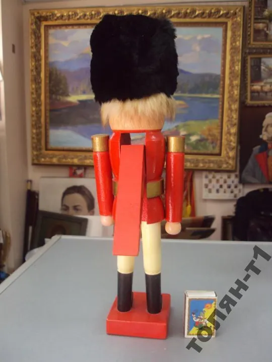 германия. щелкунчик дерево З аукціону