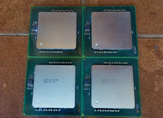 четыре 4х ядерных процессора Intel Xeon E7340 SLA68 2.40GHz/8M/1066 LGA604 Ціна