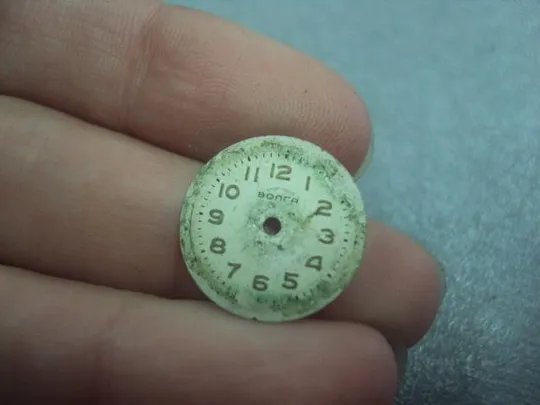 часы наручные циферблат волга №22 З аукціону