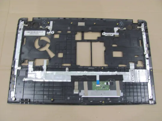 Купити 676-16 Кришка панель палмрест тачпад V000280460 для Toshiba Qosmio X870 X875  оригінал