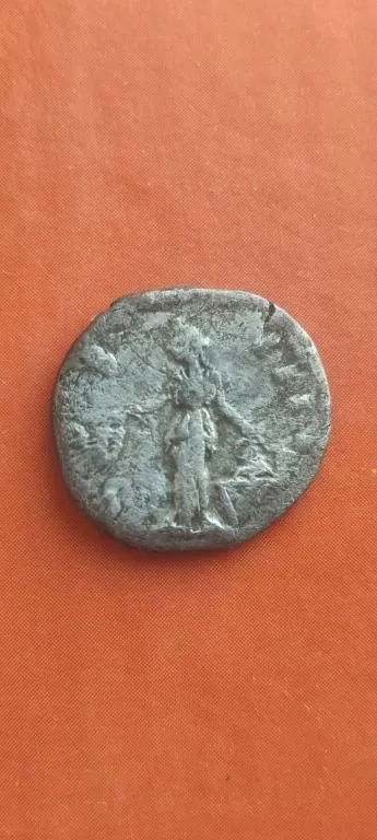 Купити 155 год н.э. Древний римский серебряный денарий Богиня Юнона имп.А.Пий  np936
