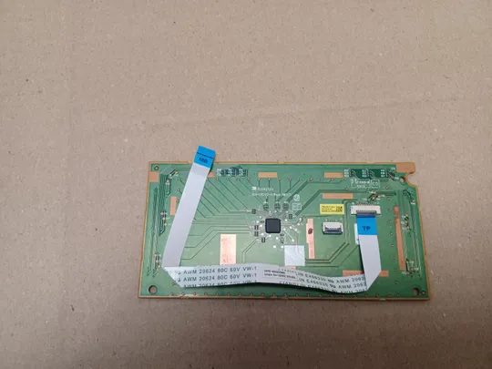 Купити номер1058-9 тачпад сенсорна панель touchpad 0HKX75 зі шлейфом NBX00020M00 для  Dell Alienware 13 R3  оригінал