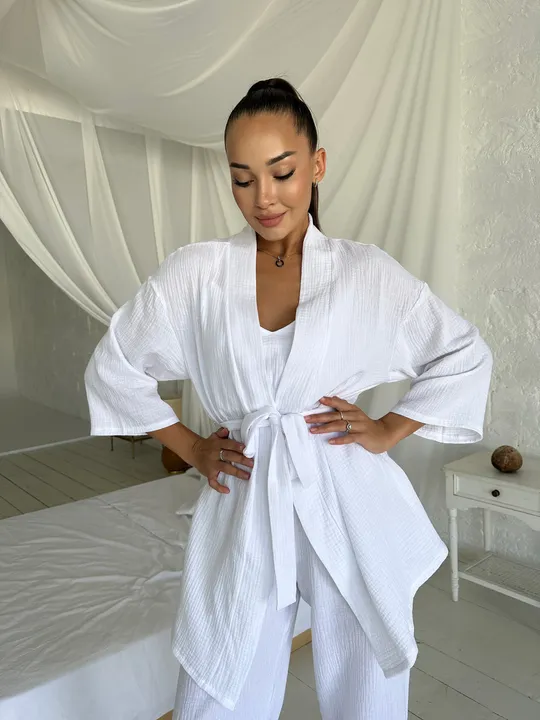 Комплект для дому і сну трійка з мусліну, халат кімоно, топ і штани білий Де купити