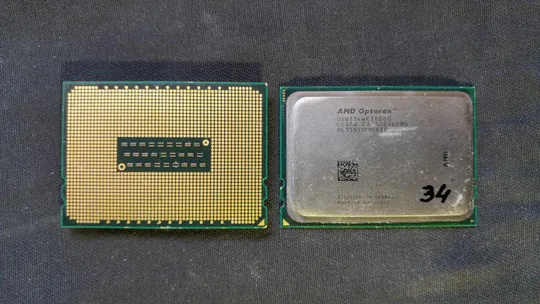 Два 8х ядерных процессора AMD Opteron 6134 2,3GHz/12Mb OS6134WKT8EGO Socket G34 80W Вживан Ціна