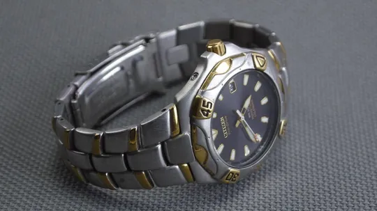 CITIZEN Eco-Drive Perpetual Calendar 200м. синий циферблат. калибр Е710 З аукціону