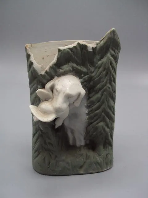 Фигура фарфор карандашница Городница охота собака с уткой размер 16 х 9,5 см под реставрацию №24 Ціна