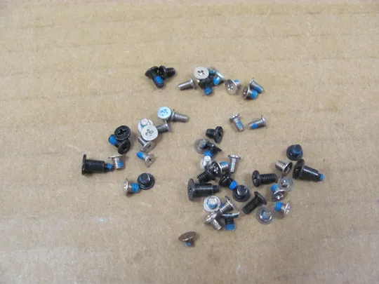 813-14 комплектуюче гвинти  для LENOVO IDEAPAD U430P U430 оригінал Ціна